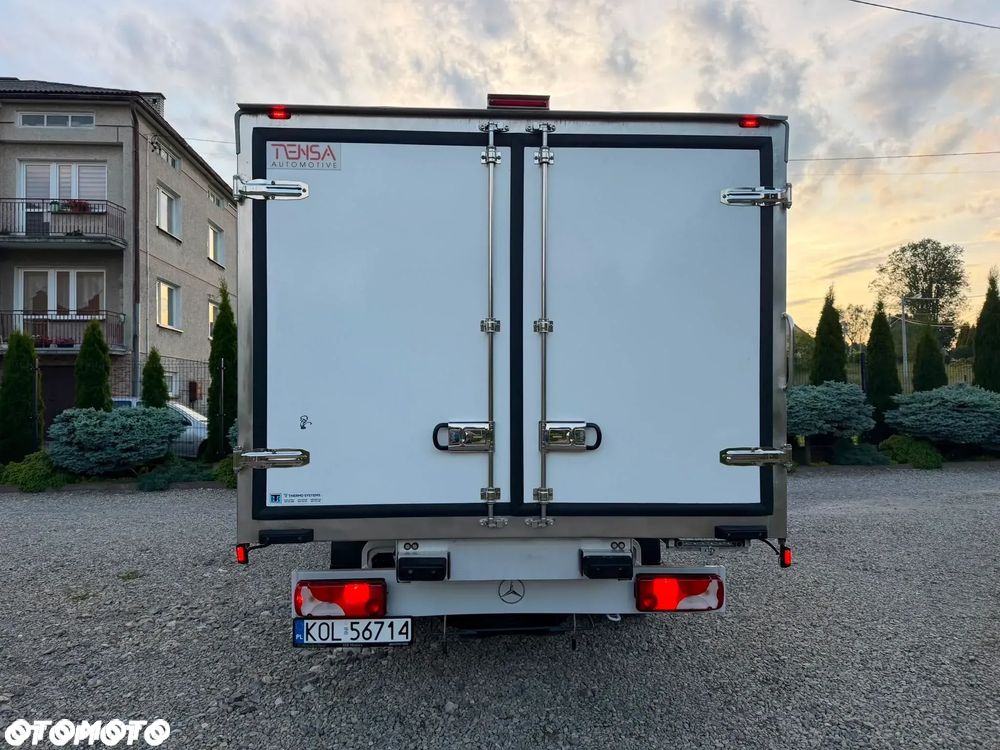 Mercedes-Benz Sprinter 319 Kontener 2.0 - 190KM Automat Pierwszy właściciel PIĘKNY - 9