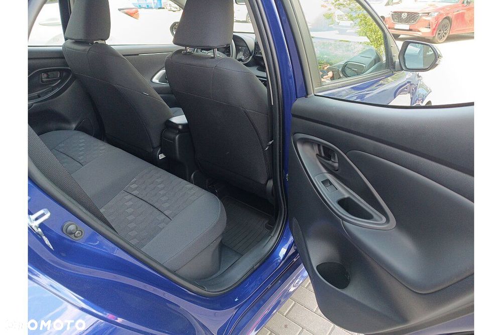Mazda 2 Hybrid - 18