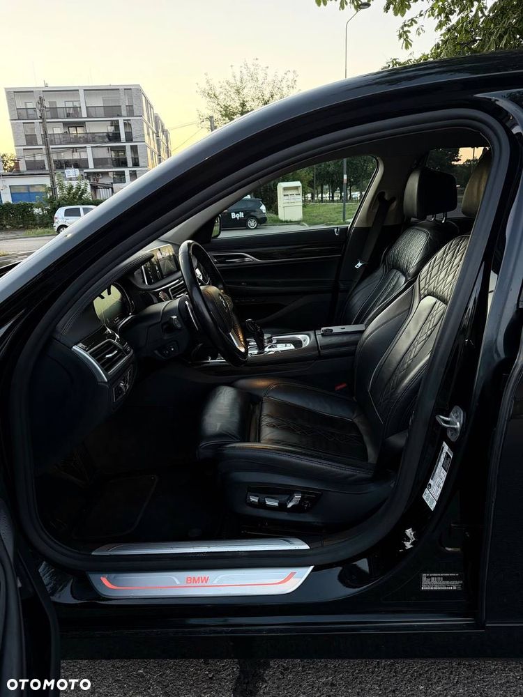 BMW Seria 7 - 6
