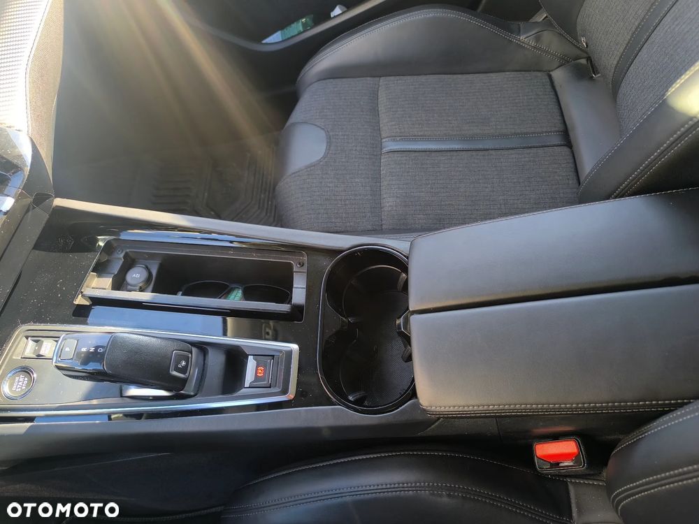 Peugeot 508 2.0 BlueHDi Allure S&S EAT8 - 23