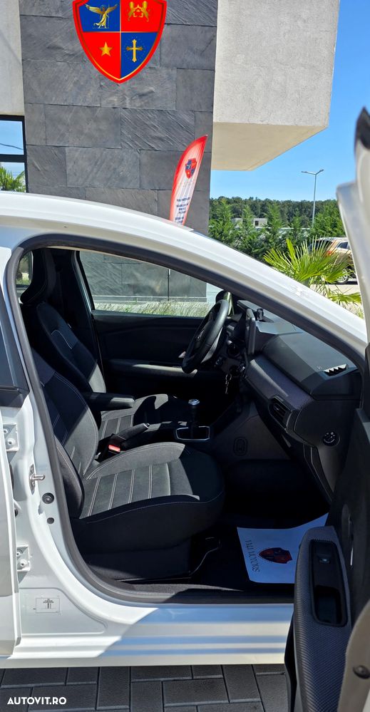 Dacia Logan TCe 90 MT5 Essential - 20