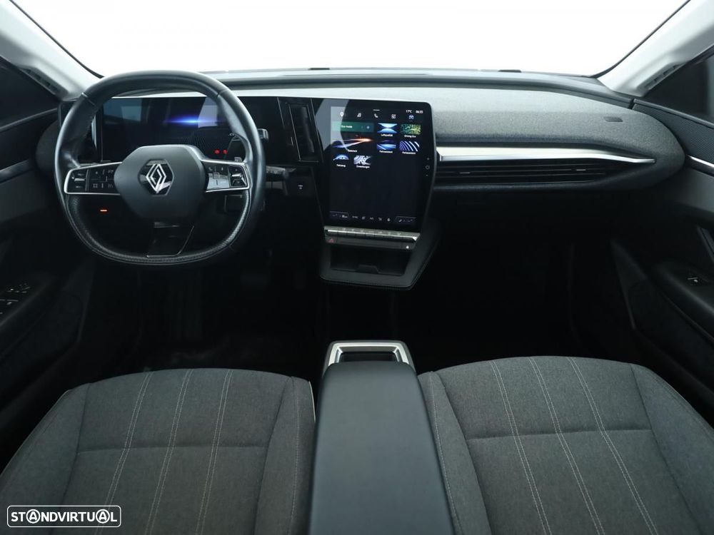 Renault Mégane E-Tech - 5