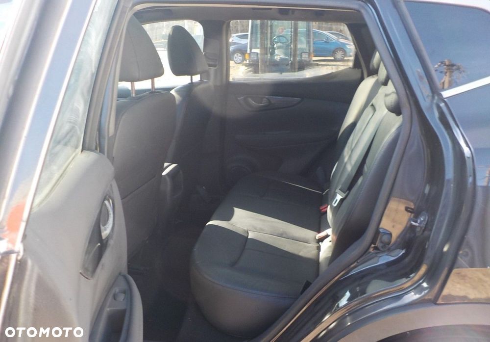 Nissan Qashqai - 37