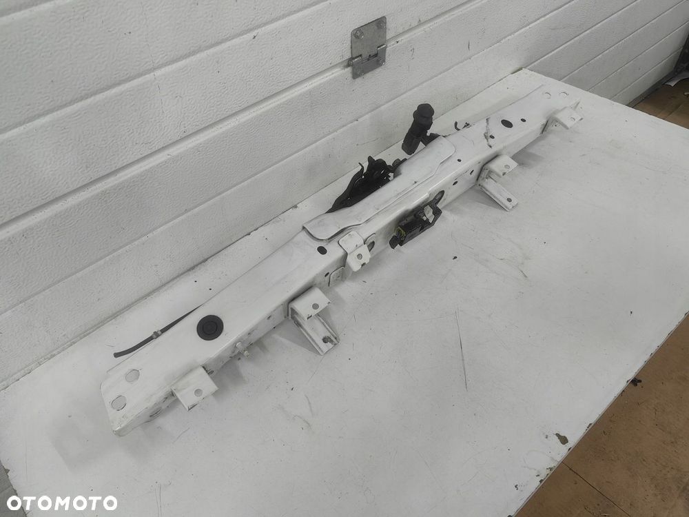 NISSAN QASHQAI J11 WZMOCNIENIE GÓRNE PAS - 3