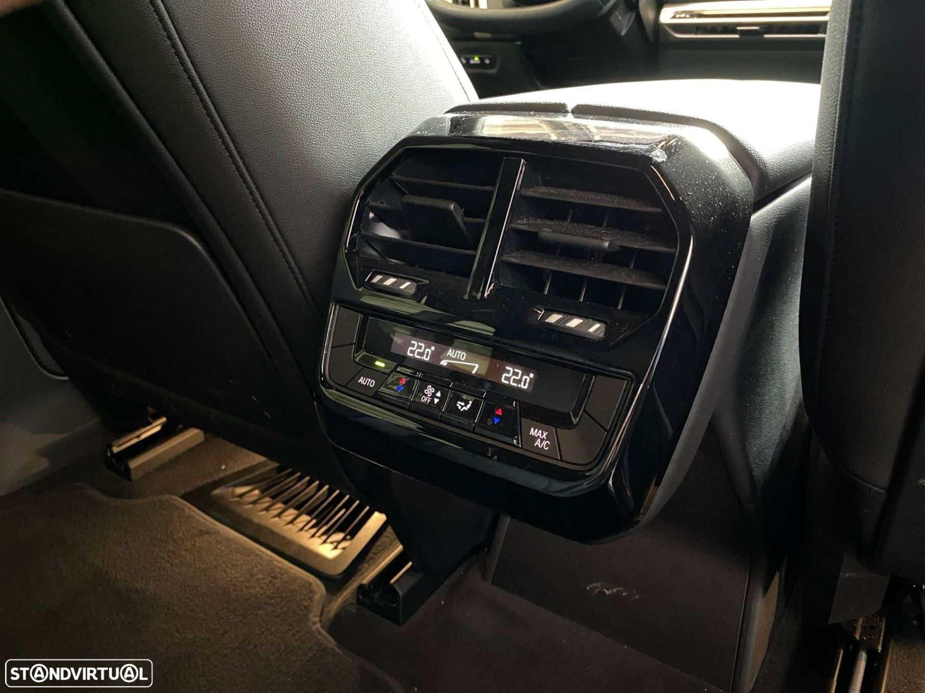 BMW iX xDrive 40 Pack Desportivo - 22