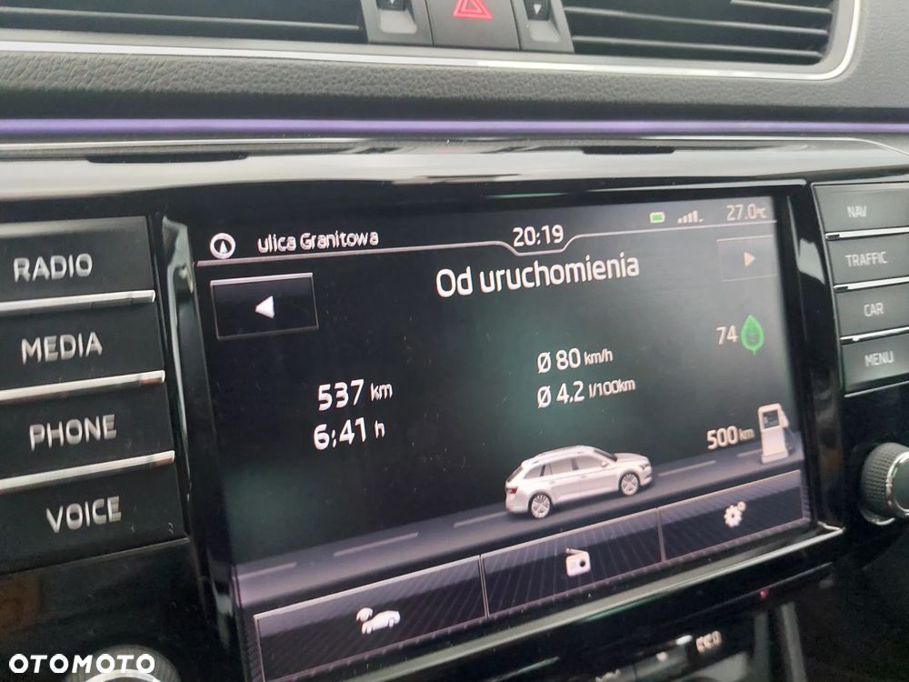 Skoda Superb 1.6 TDI GreenLine - 21