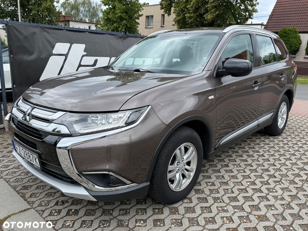 Mitsubishi Outlander 2.0 City Style 2WD - 1