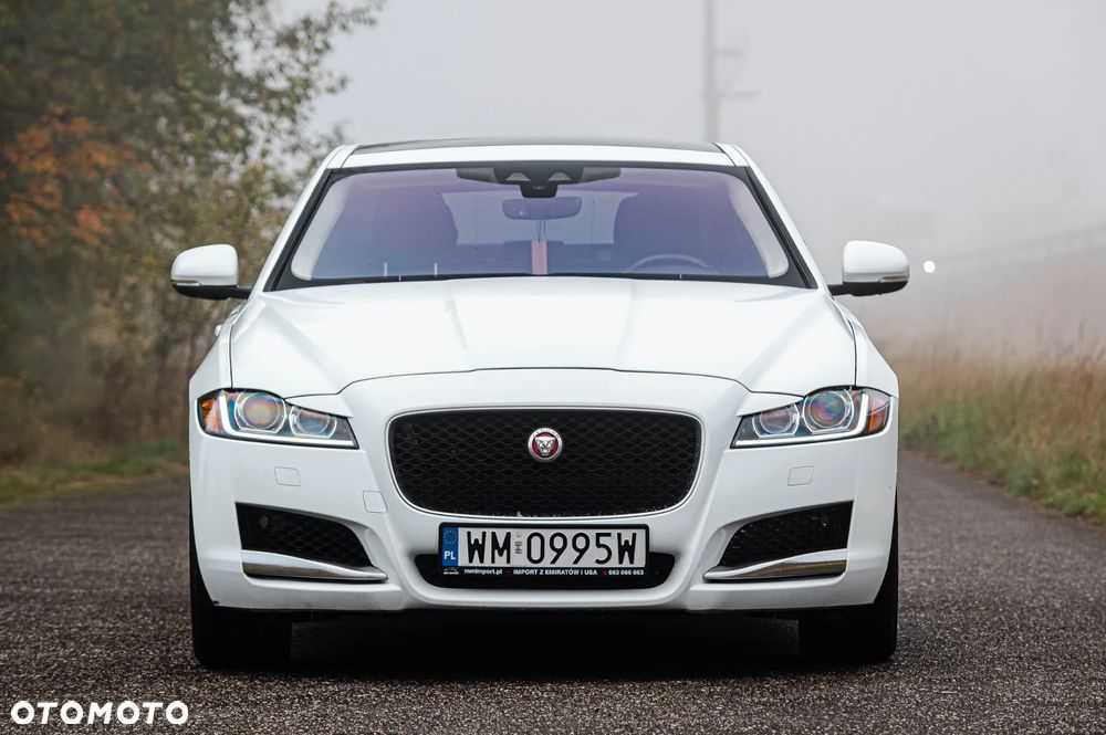 Jaguar XF - 2