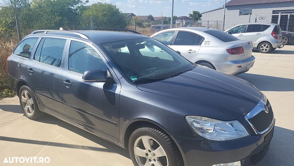 SKODA Octavia 2011 — imagine 2