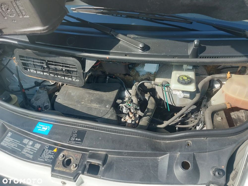 Opel Vivaro - 11