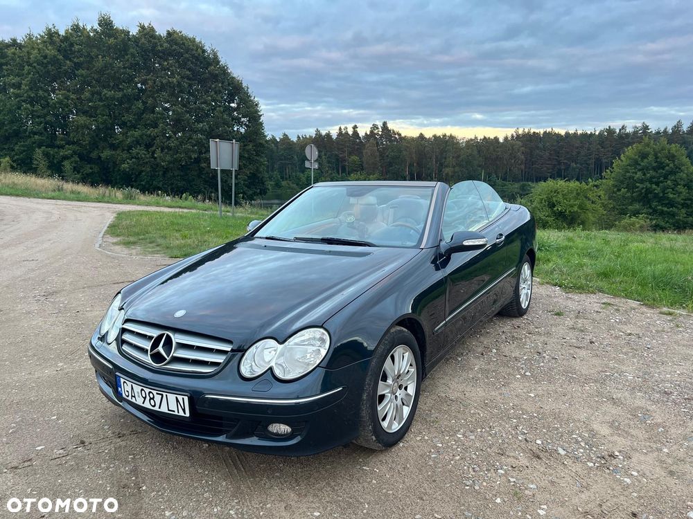 Mercedes-Benz CLK - 28
