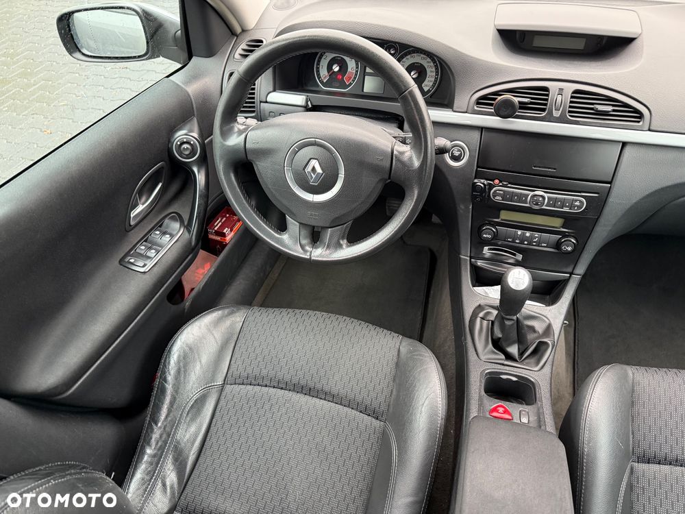 Renault Laguna - 21