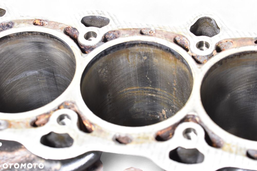 Blok Silnika OPEL ASTRA J CORSA D 1.2 A12XER 55561961 - 5