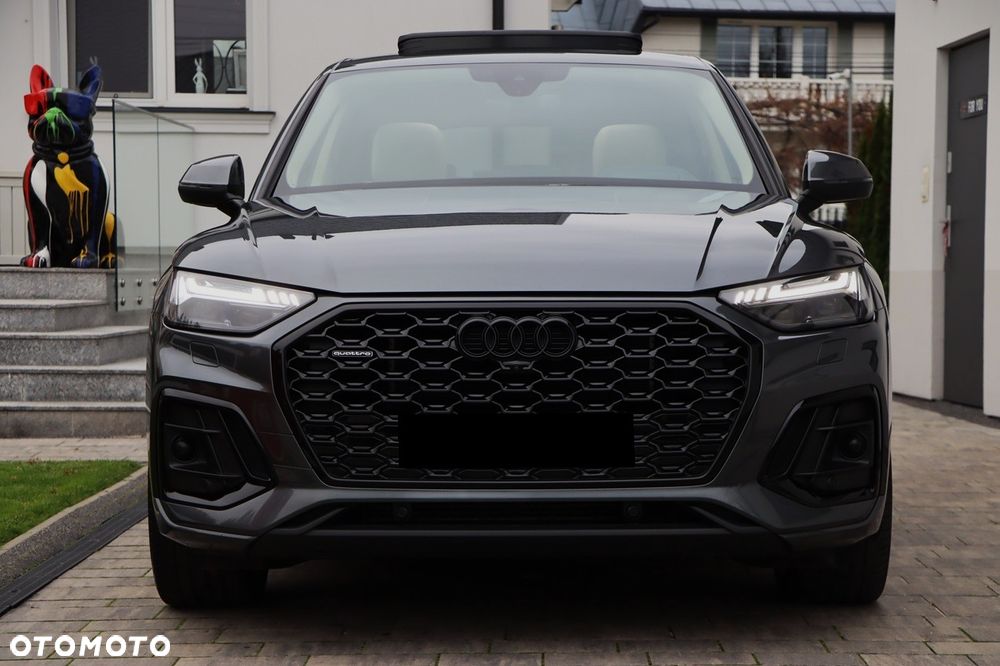 Audi Q5 Sportback - 9