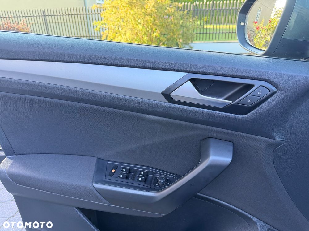 Volkswagen T-Roc 1.5 TSI Life Plus DSG - 26