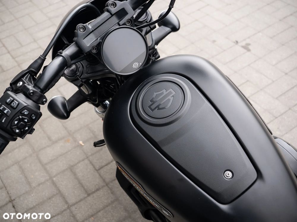 Harley-Davidson Sportster Nightster 975 - 10