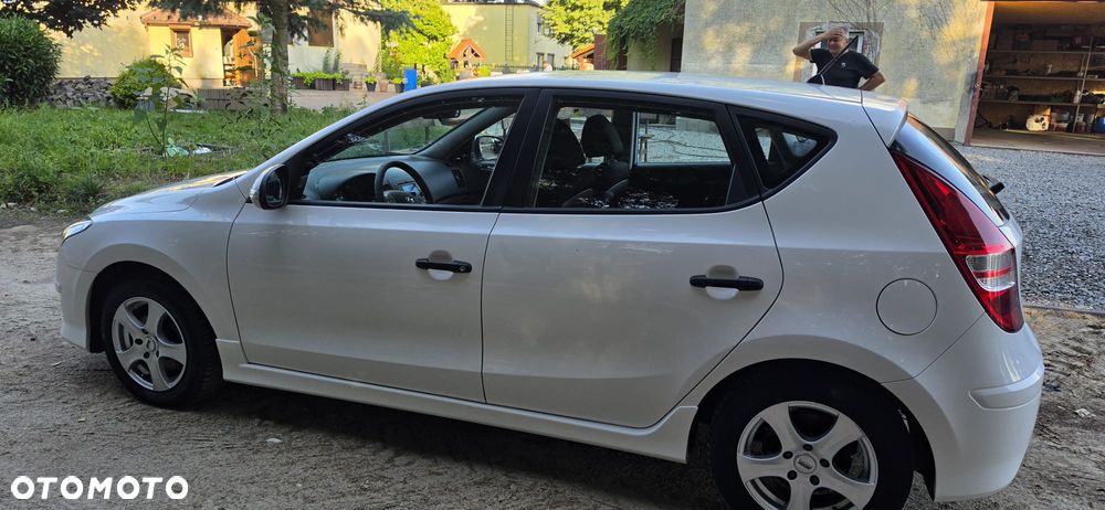 Hyundai i30 1.4 Edition 20 - 28