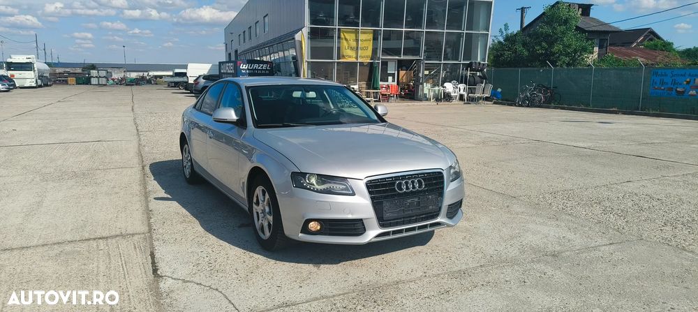 Audi A4 Limuzina - 2