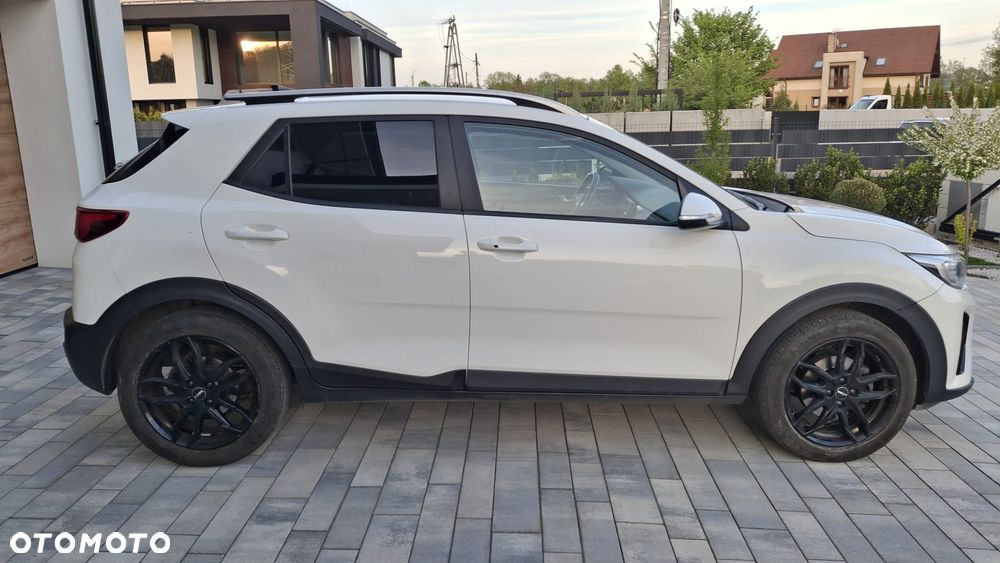 Kia Stonic - 4