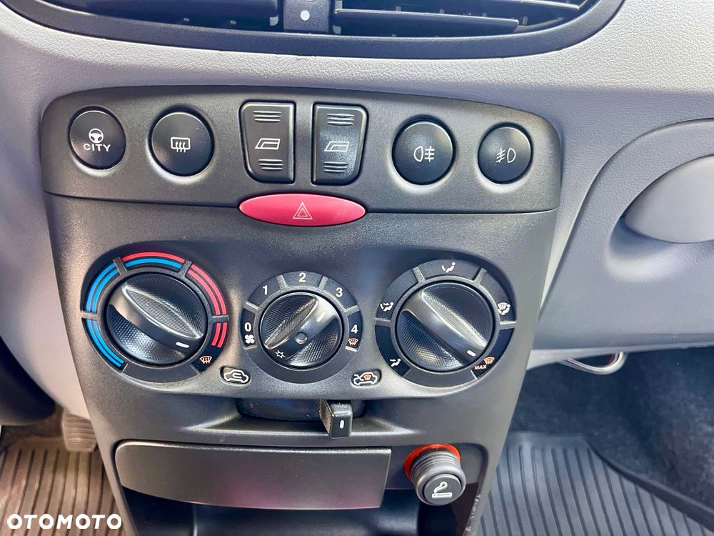 Fiat Punto - 14