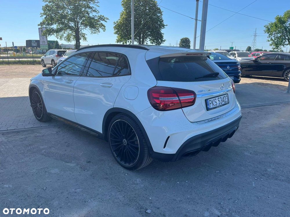 Mercedes-Benz GLA AMG 45 4Matic AMG Speedshift 7G-DCT AMG Night Edition - 2