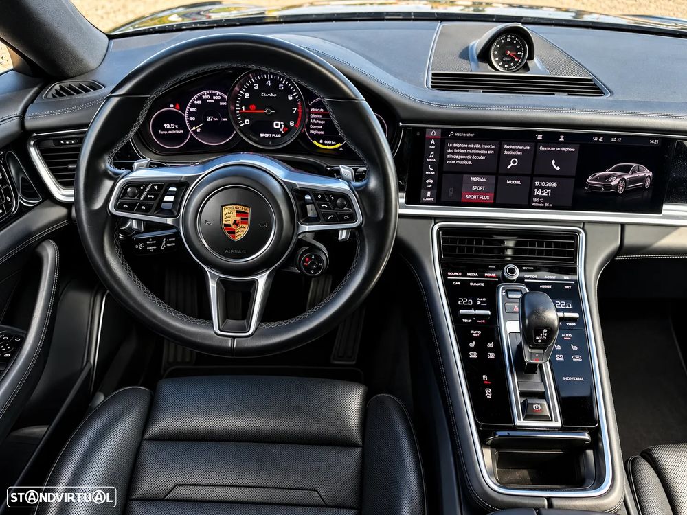 Porsche Panamera 4 E-Hybrid Platinum Edition - 12