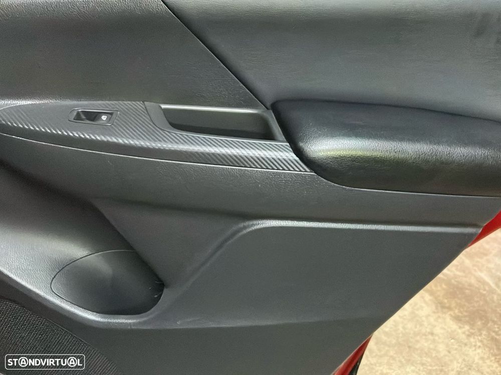 Mitsubishi Eclipse Cross - 22