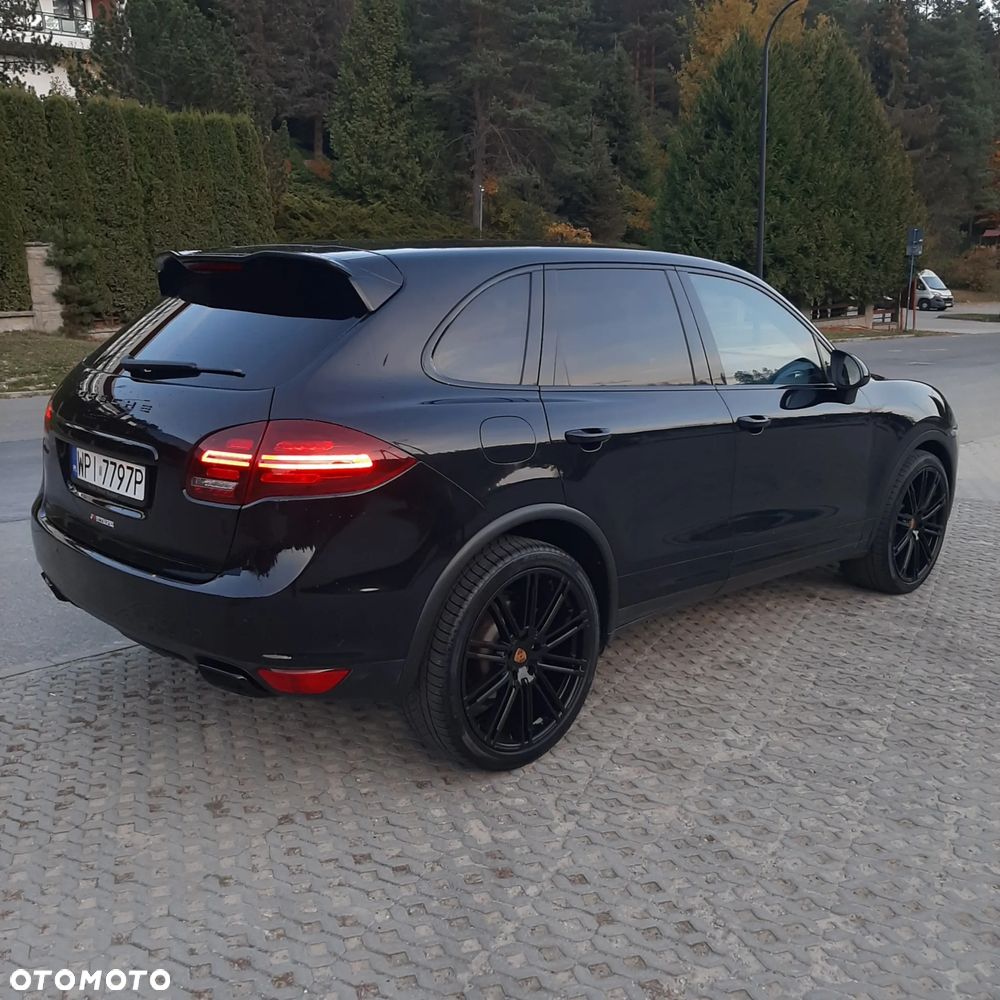 Porsche Cayenne - 17