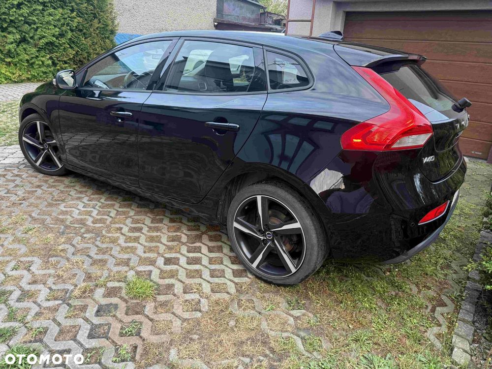 Volvo V40 T2 Kinetic - 2