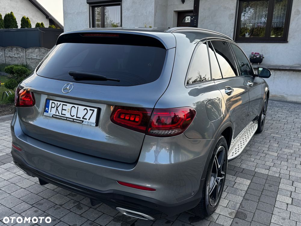 Mercedes-Benz GLC 300 d 4-Matic - 8