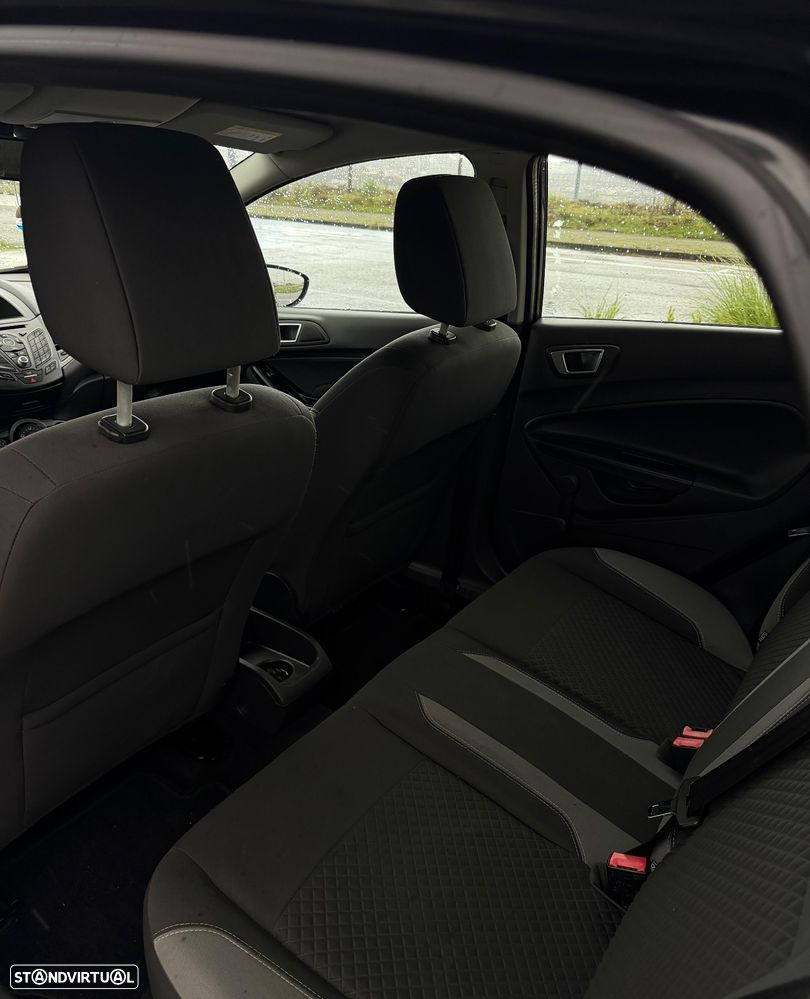 Ford Fiesta 1.5 TDCi Titanium - 2