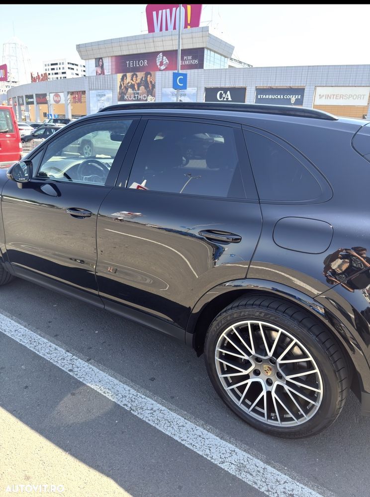 Porsche Cayenne Standard - 7