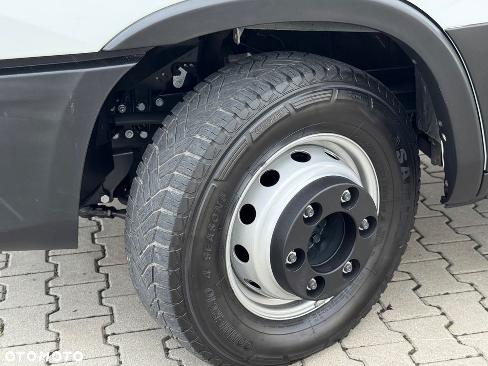 Iveco Daily‼️72C18‼️2021r 3.0 HI-MATIC Chłodnia/Mroźnia zakres -32C THERMO KING V-500 MAX Źródło Zasilania 400V Grube Ściany/Podłoga Przegroda komorowa‼️ Full LED na bliźniaku Salon Polska DMC7200kg - 38