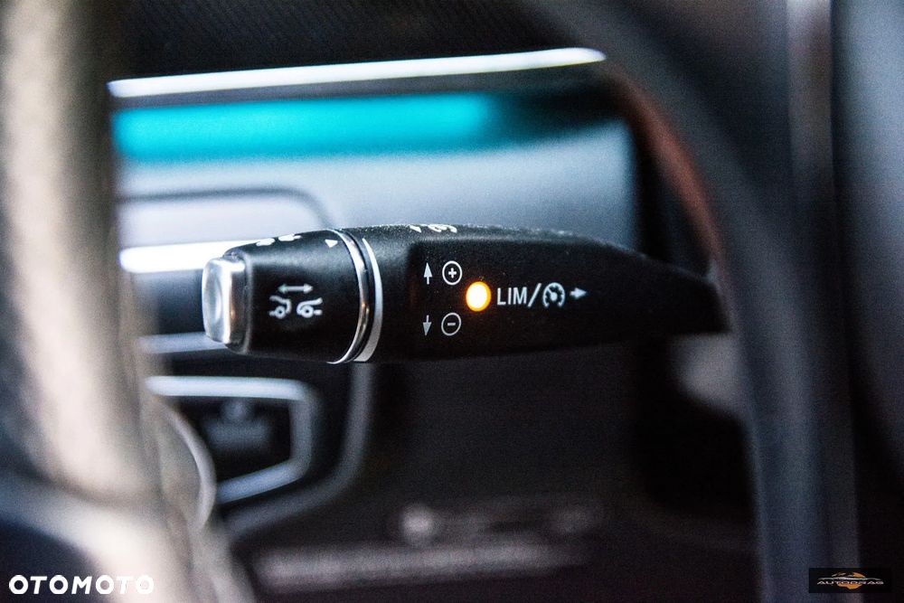 Mercedes-Benz Klasa V 300 d 4-Matic 9G-Tronic - 20