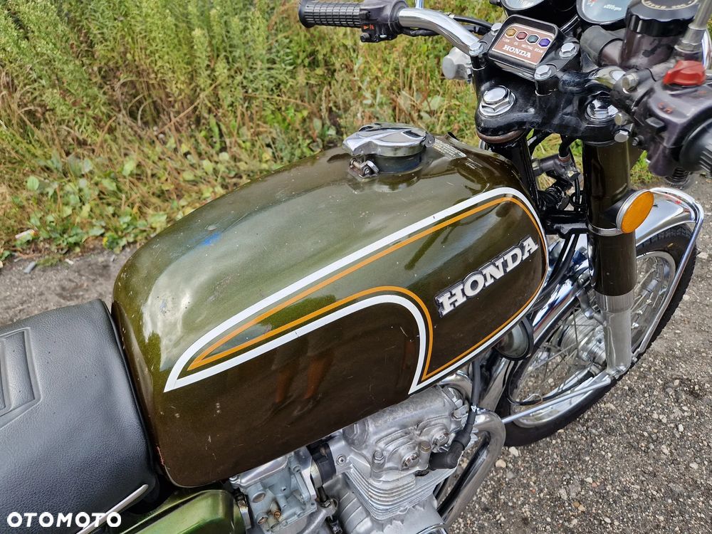 Honda CB - 16