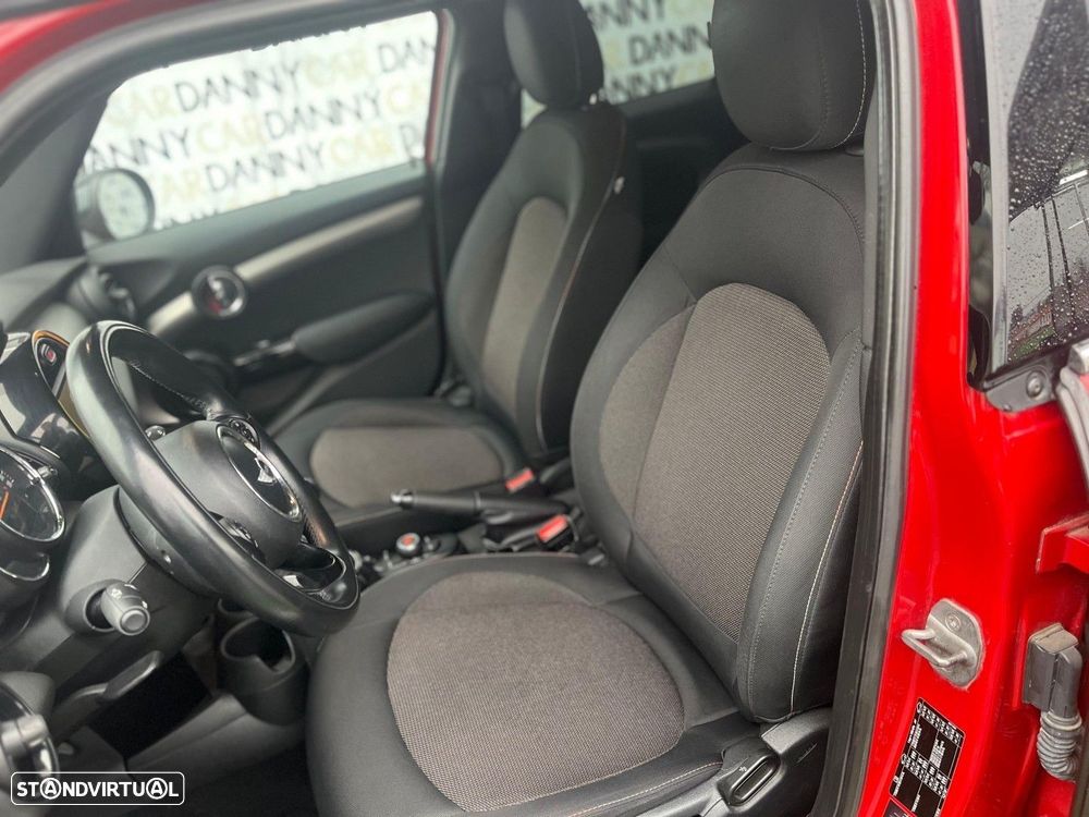 MINI 5 Portas Cooper D - 9