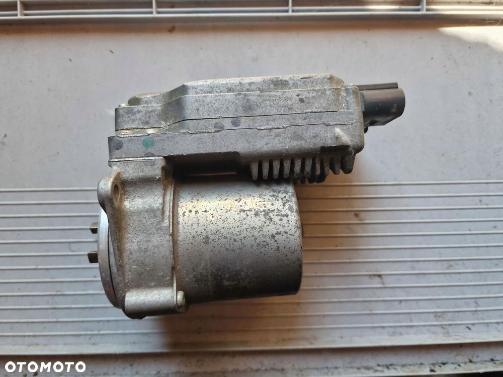 MERCEDES W246 W176 SILNIK KOLUMNY KIEROWNICZEJ MAGLOWNICY 6700002833 - 3