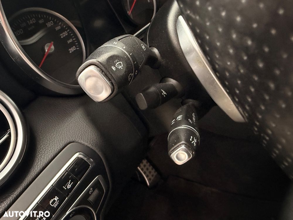 Mercedes-Benz GLC Coupe 220 d 4Matic 9G-TRONIC AMG Line - 15