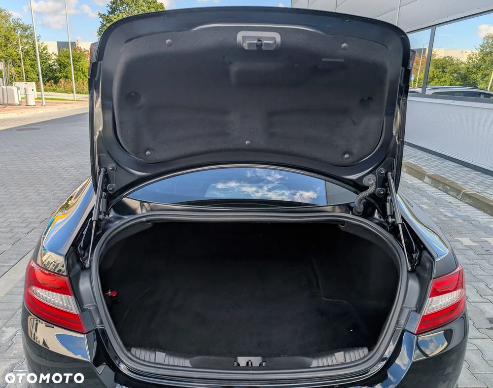 Jaguar XF 3.0 T AWD Luxury - 22