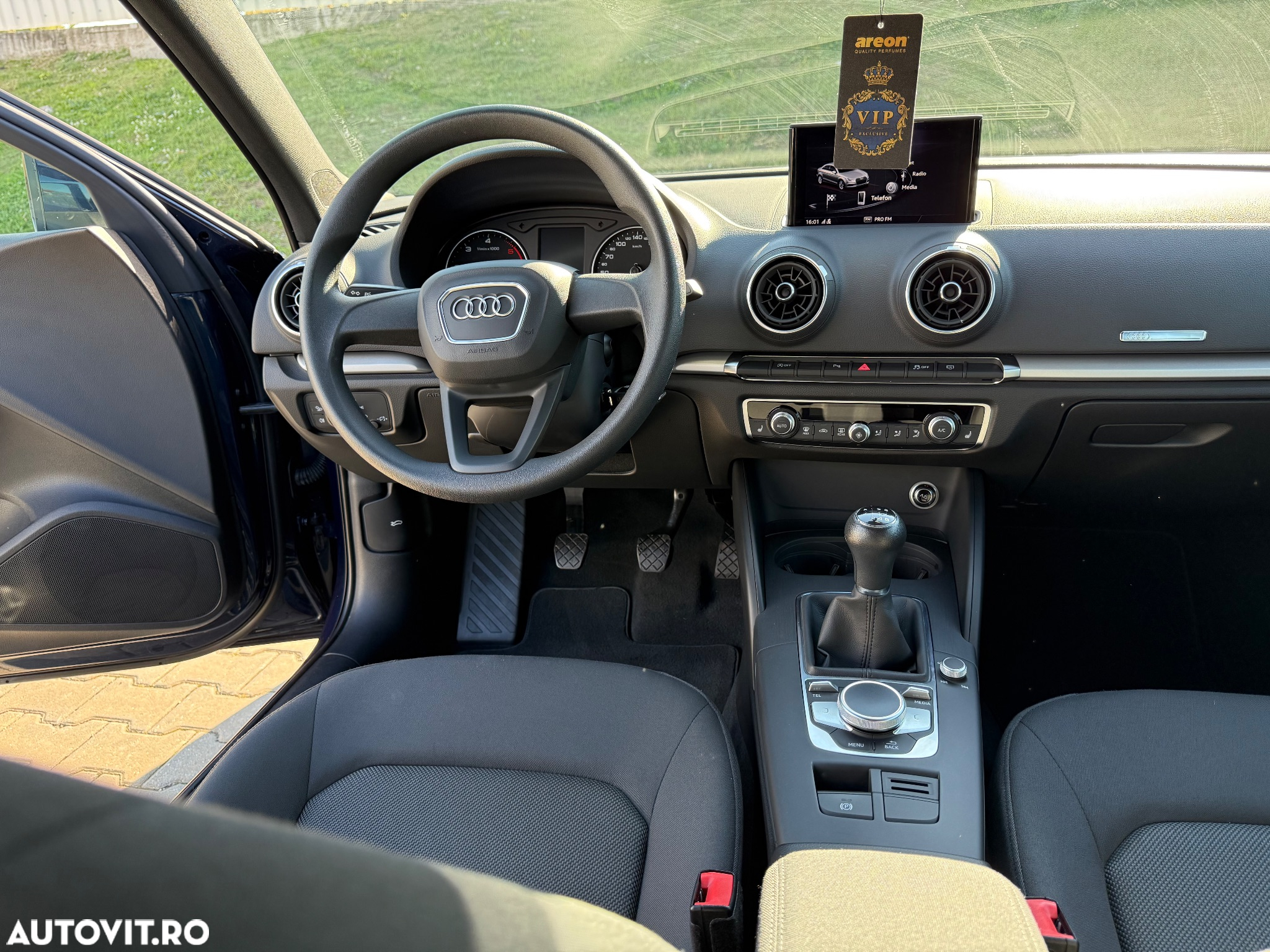 Audi A3 - 8