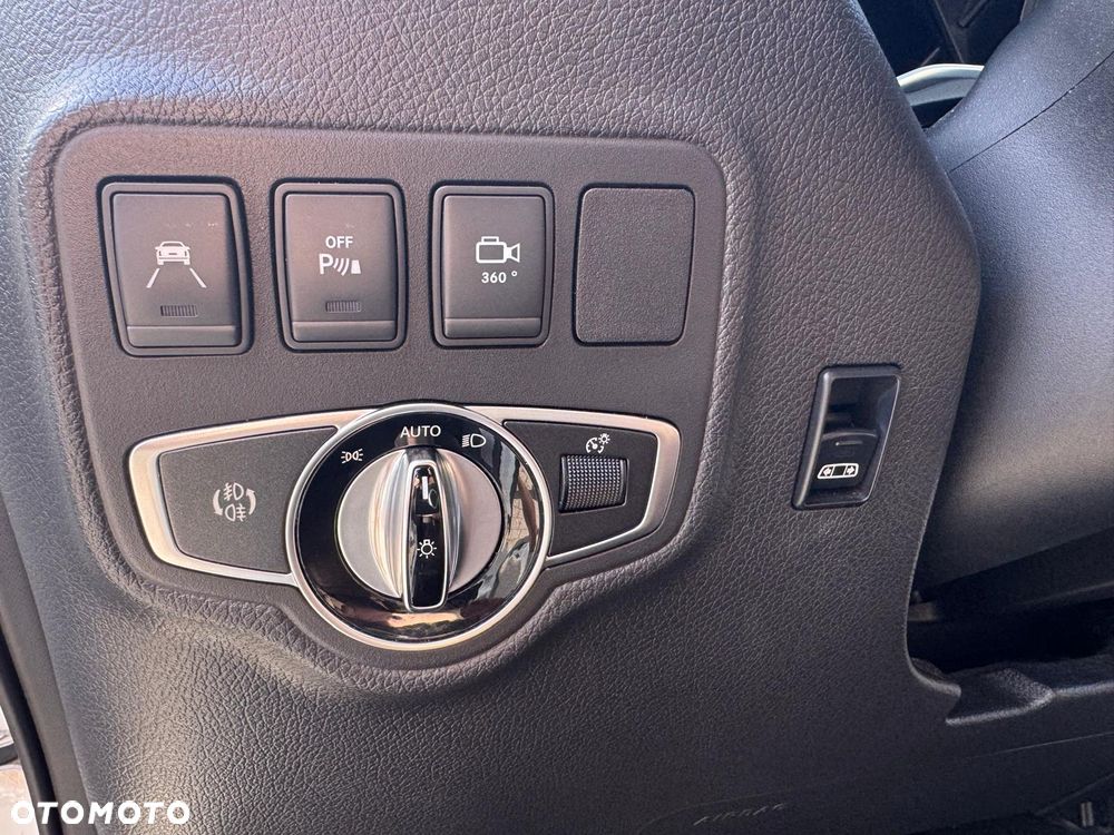 Mercedes-Benz Klasa X 250 d 4-Matic Power - 16