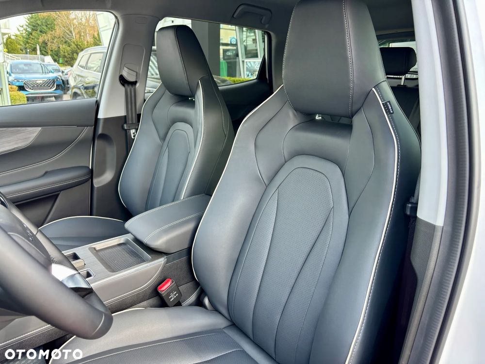 Chery Tiggo 4 1.5 GDI HEV Prestige DHT - 17