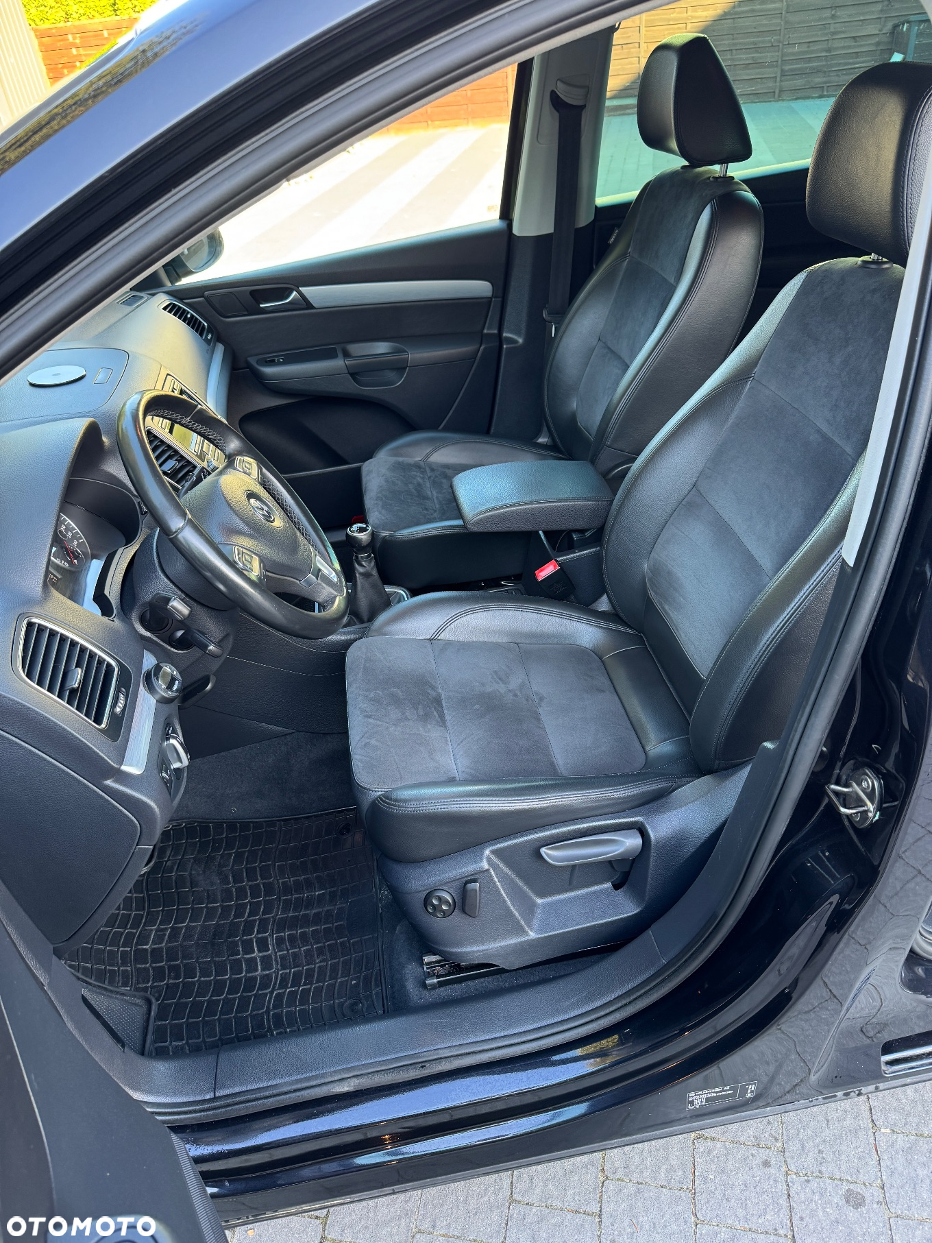 Volkswagen Sharan 2.0 TDI BlueMotion Technology Highline - 6
