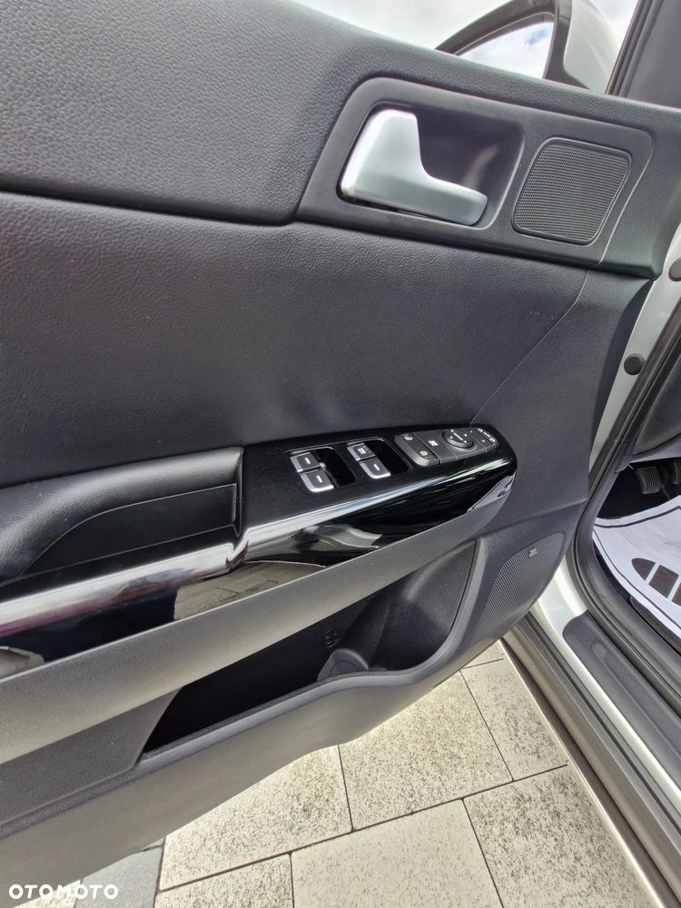 Kia Sportage - 8