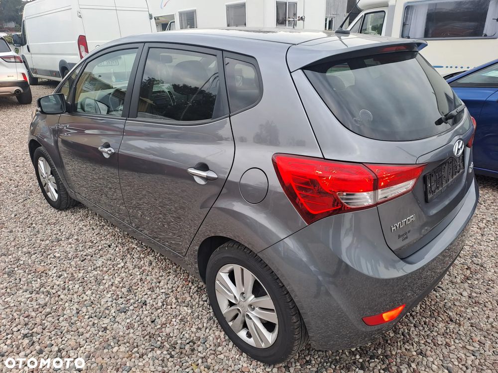 Hyundai ix20 - 3