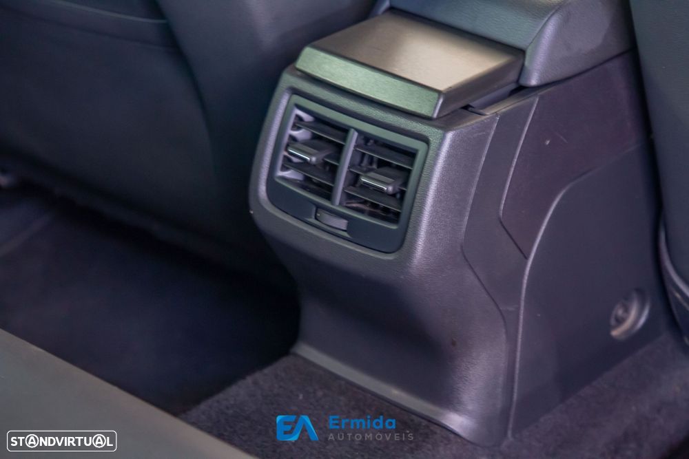 SEAT Leon 2.0 TSI Cupra DSG S/S - 51