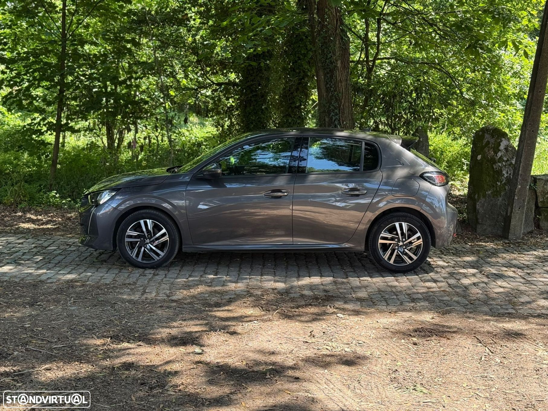 Peugeot 208 1.2 PureTech Allure Pack EAT8 - 16
