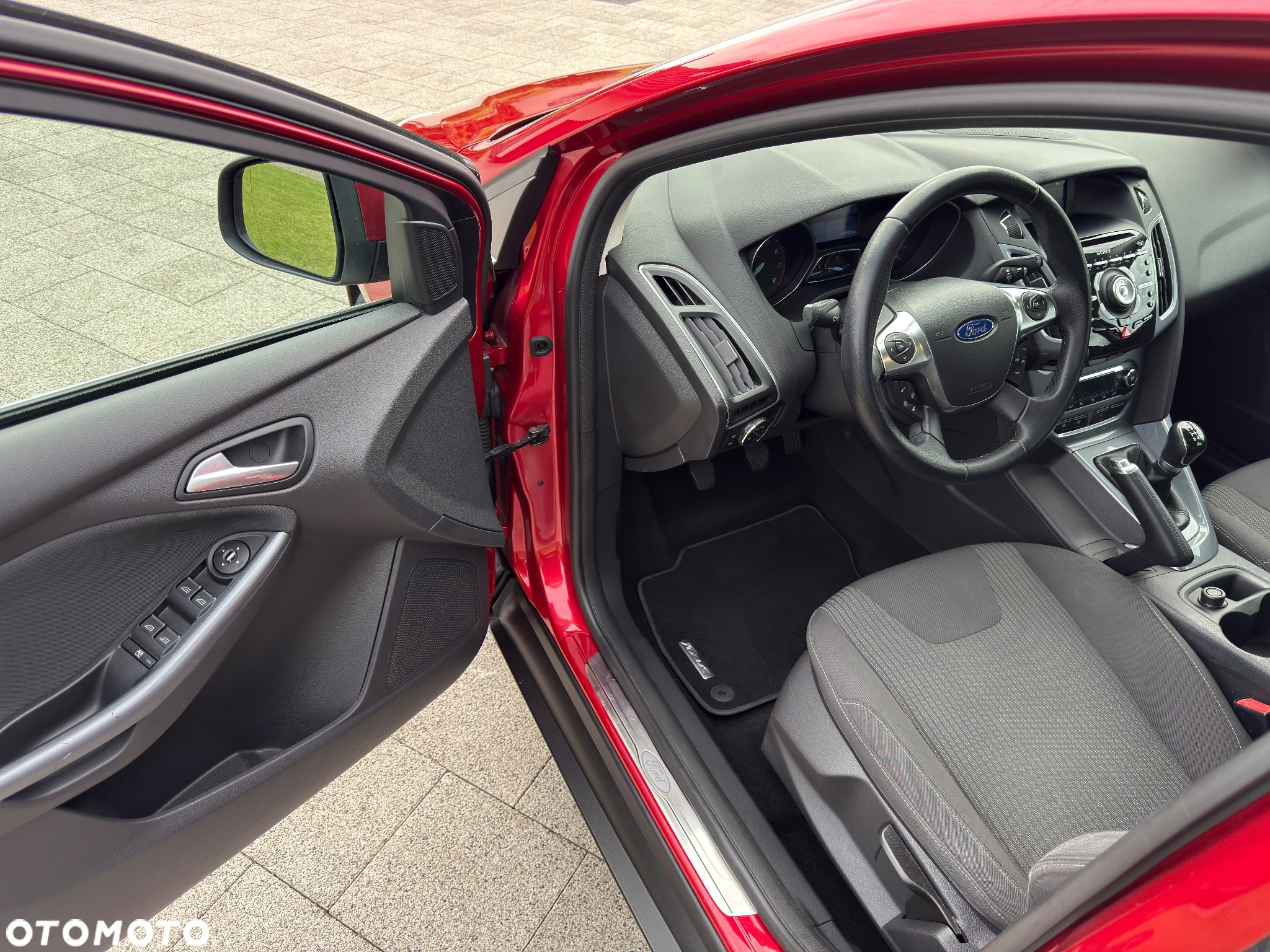 Ford Focus Turnier 1.0 EcoBoost Start-Stopp-System Titanium - 5