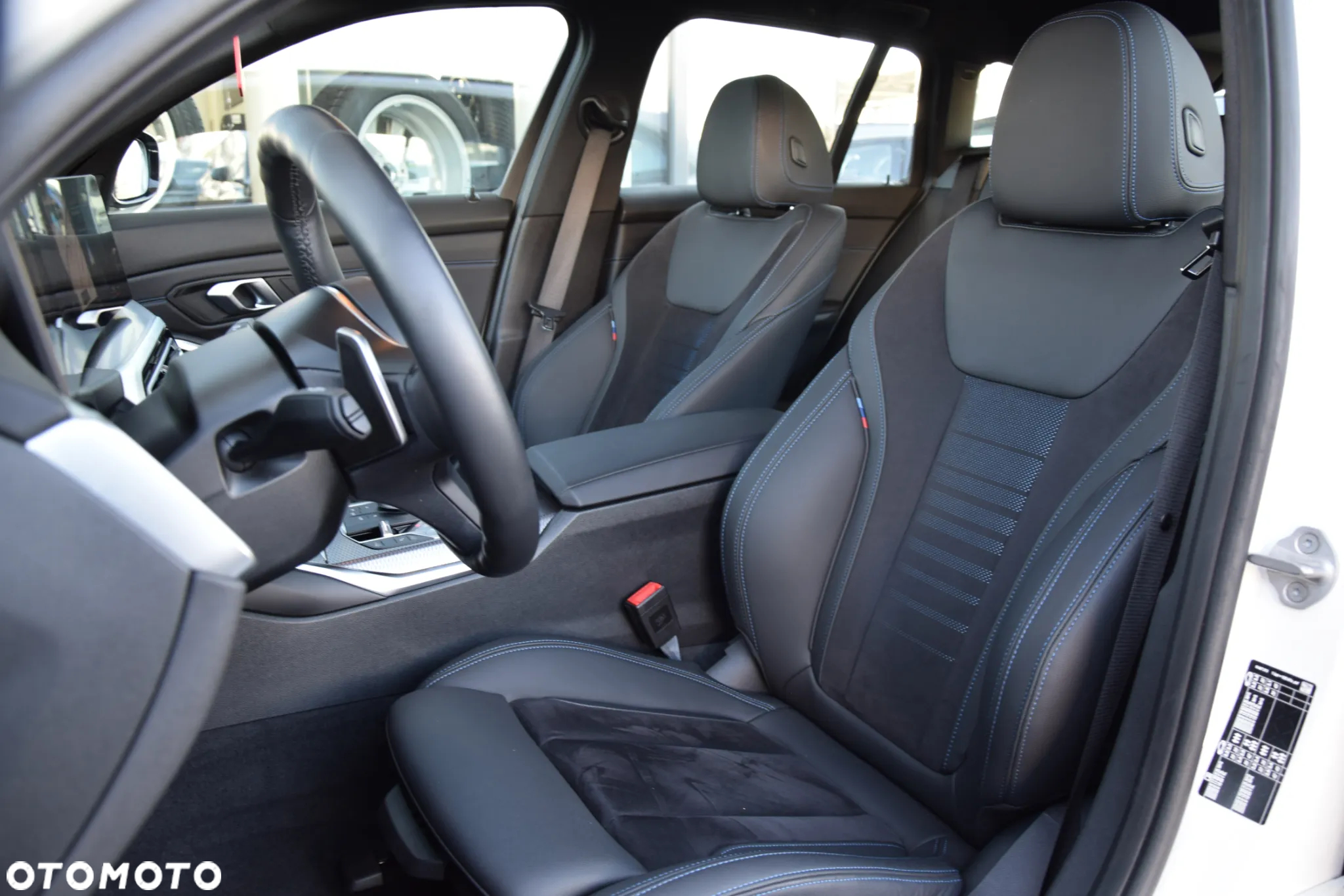 BMW Seria 3 330i M Sport - 18