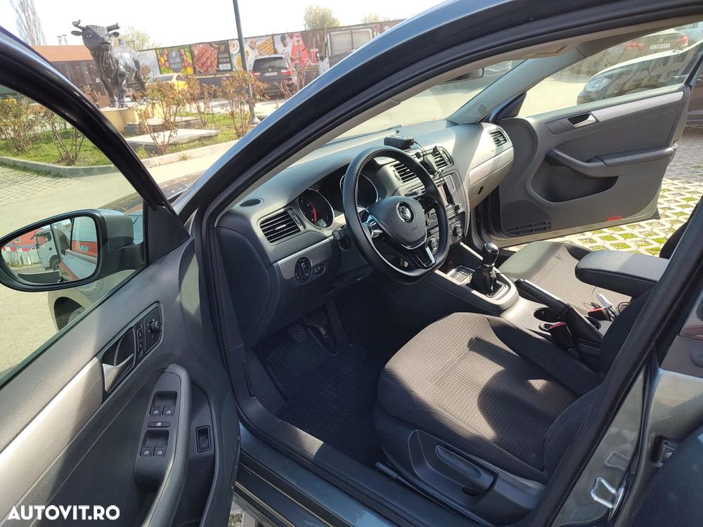 Volkswagen Jetta 1.2 TSI Comfortline - 15